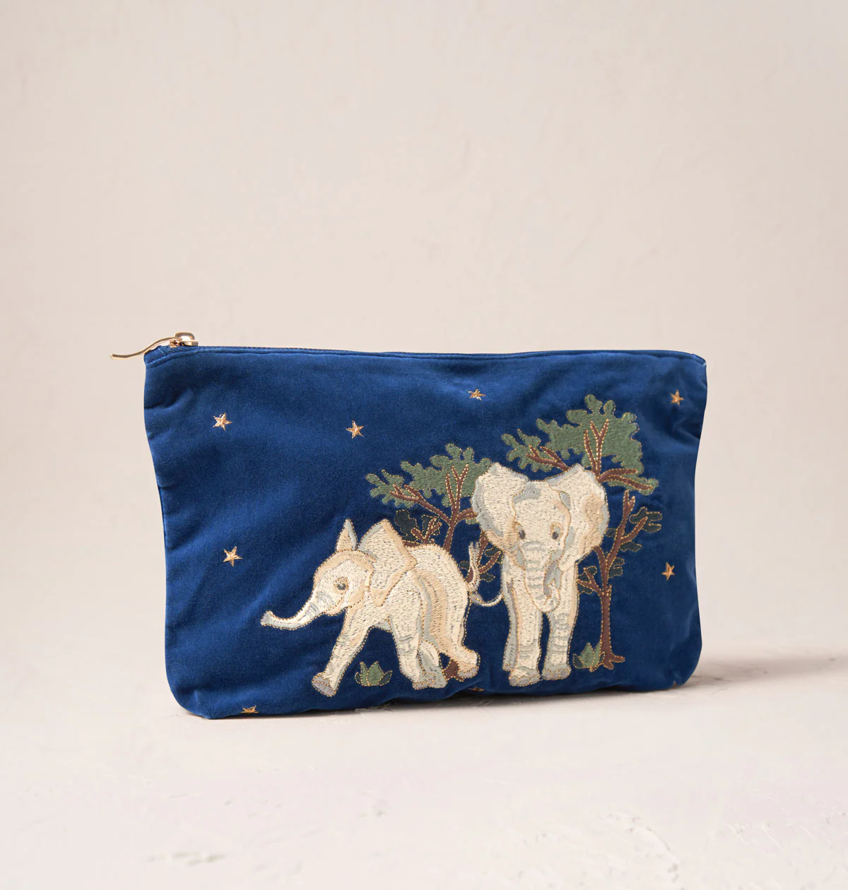 Baby Elephant Conservation Everyday Pouch - Image 4