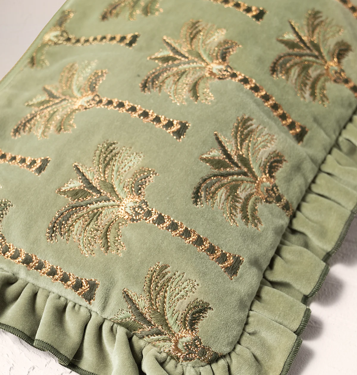 Palms Frill Pouch - Image 3