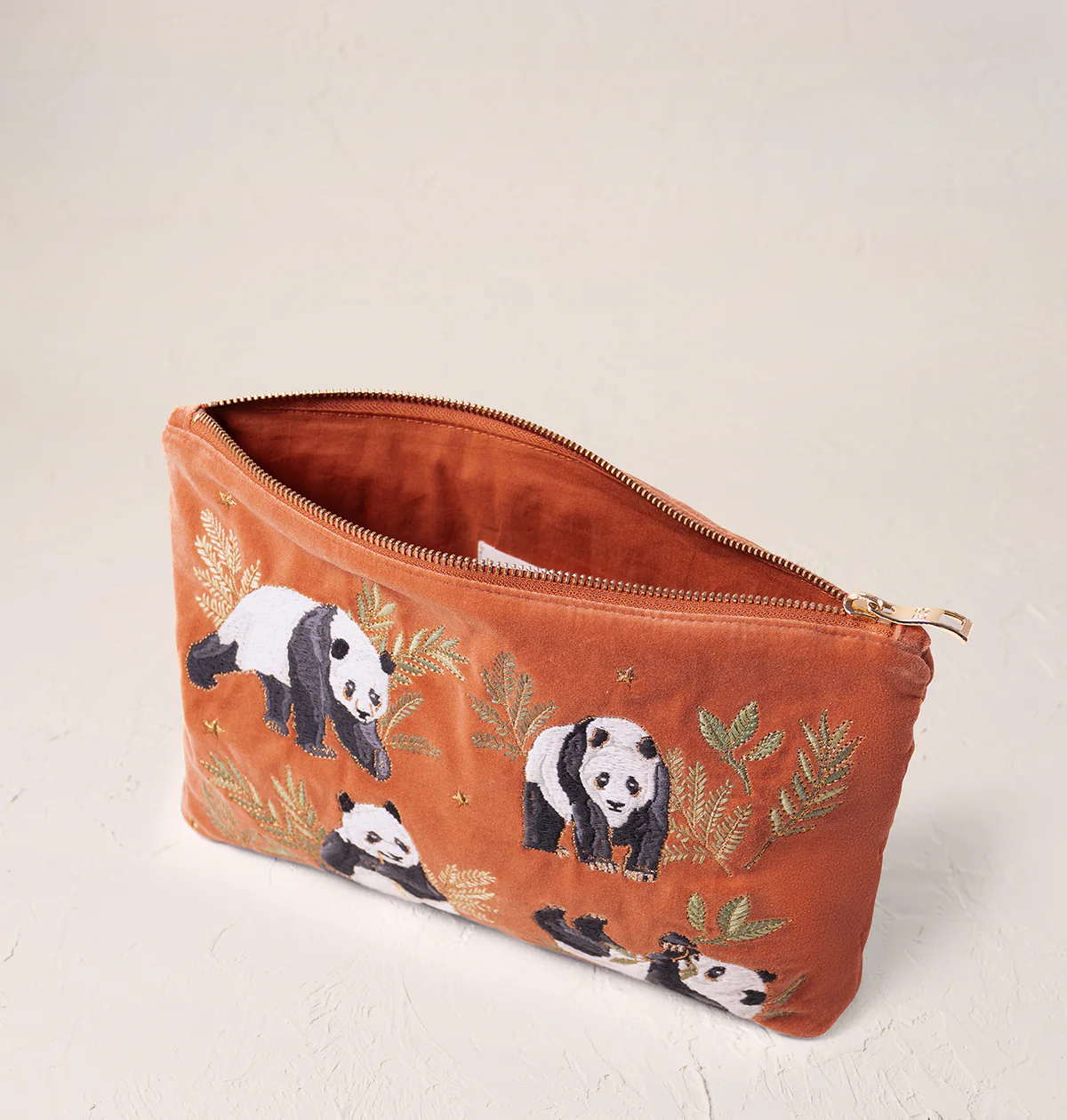 Pandas Everyday Pouch - Image 4