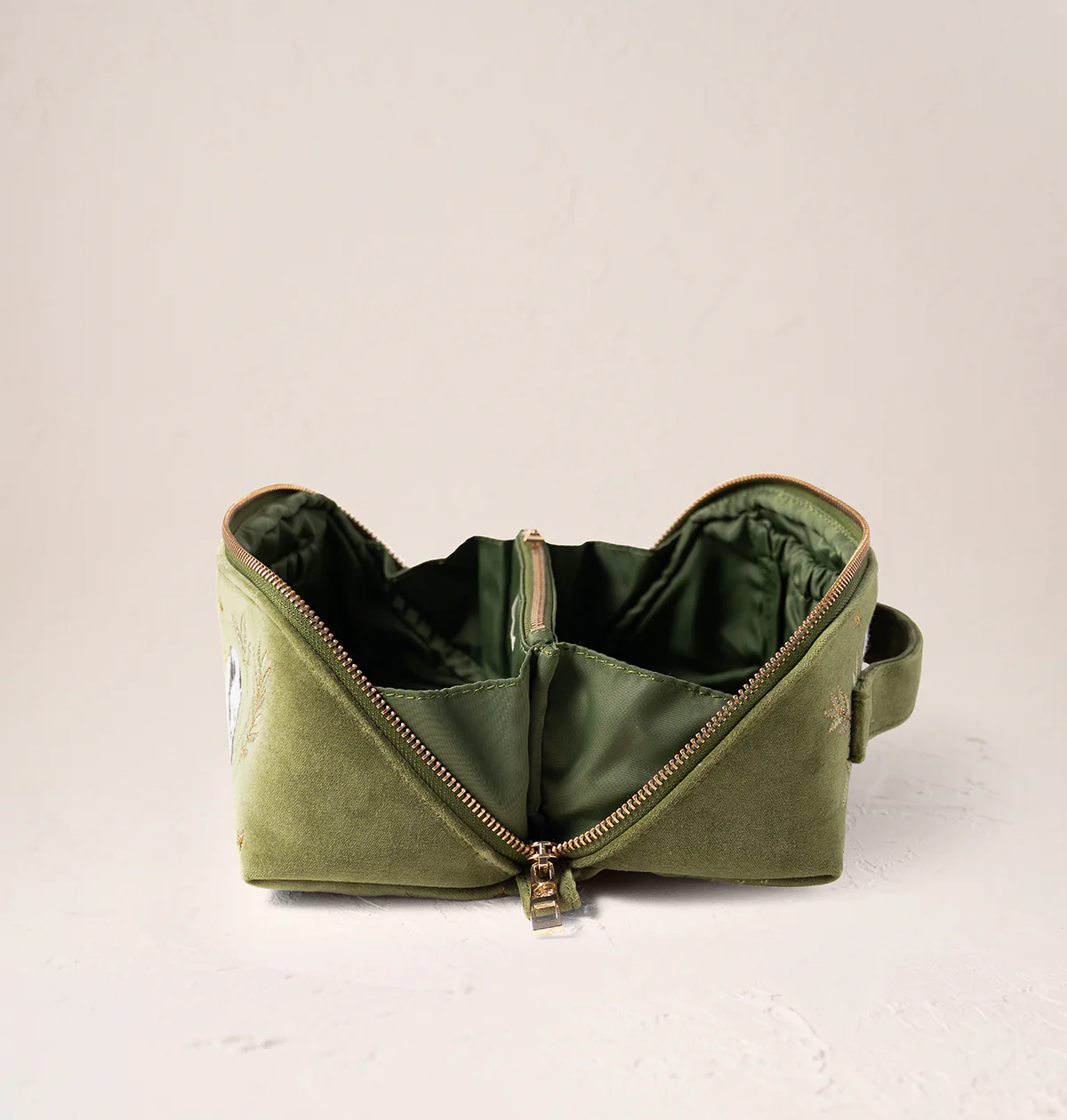Pandas Open Flat Makeup Bag - Image 3