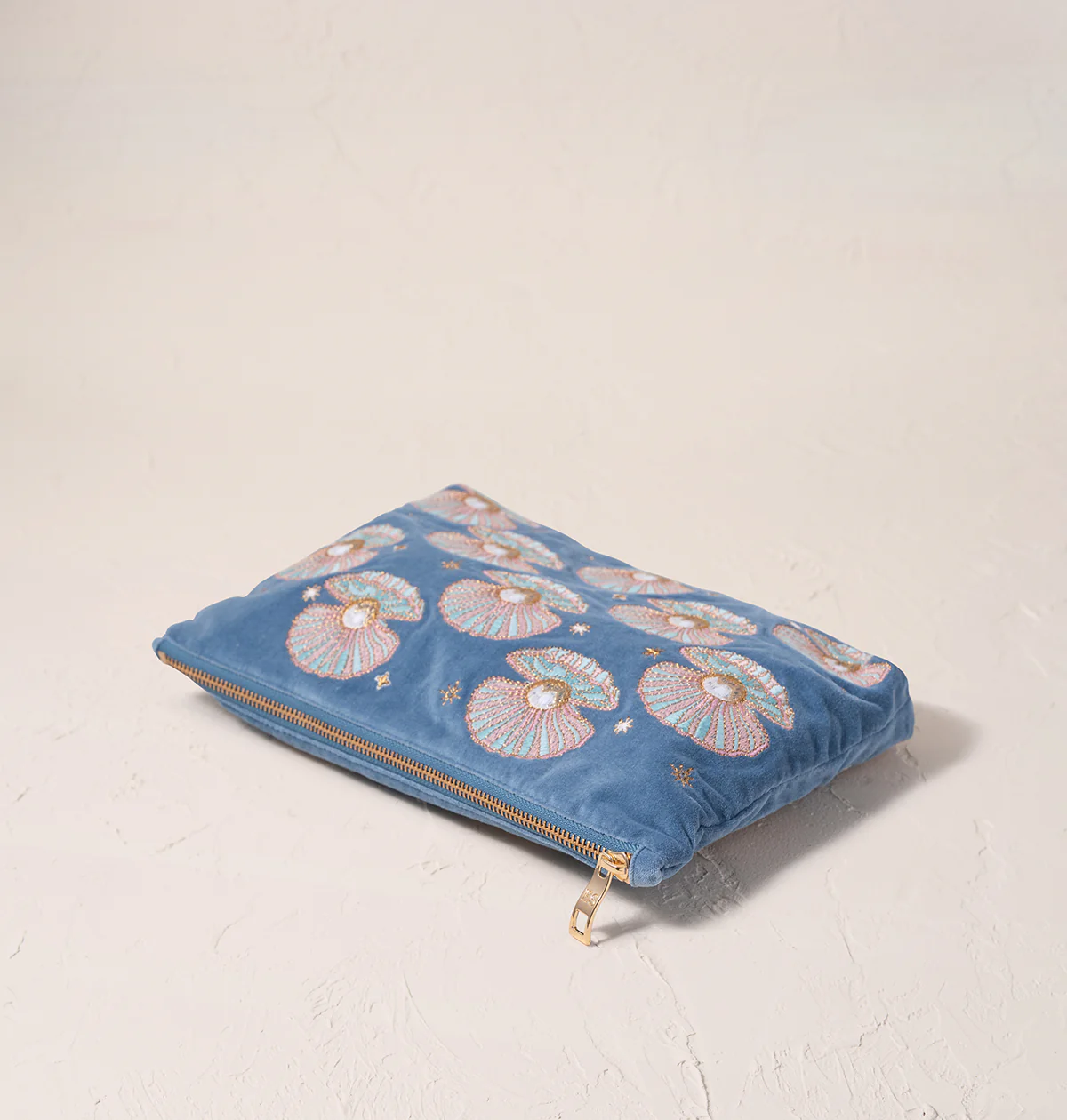 Pearl Shell Everyday Pouch - Image 4