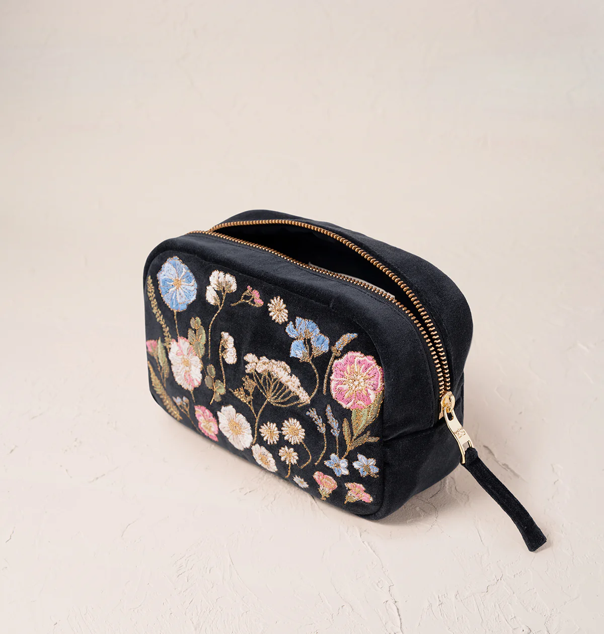 Pressed Flowers Makeup Bag - Image 3