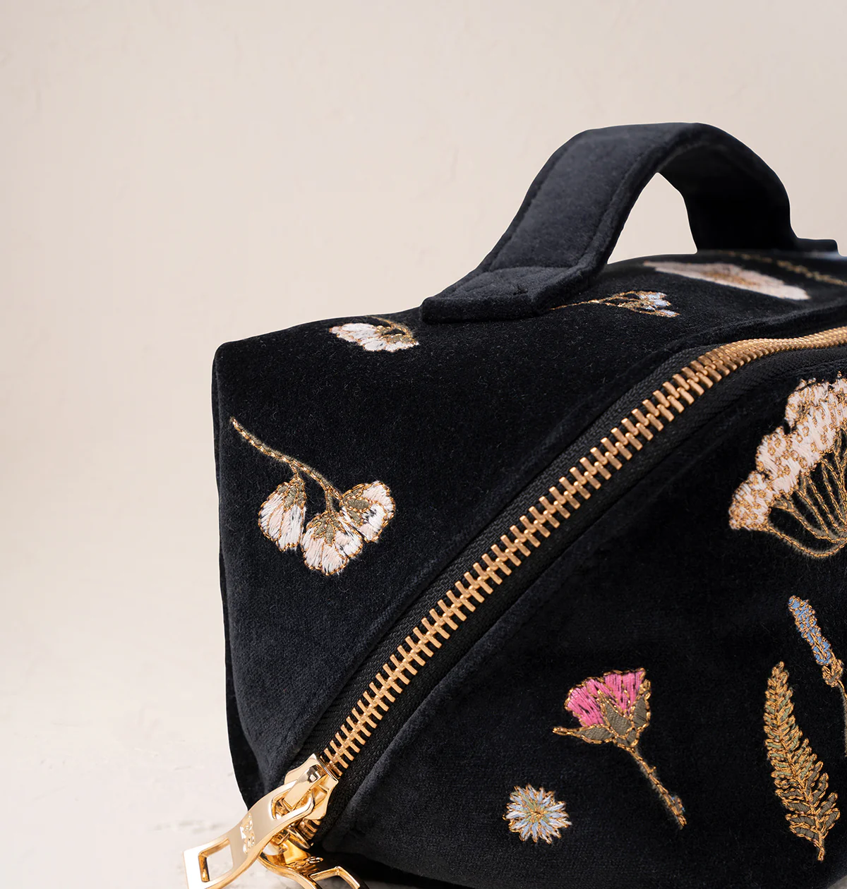 Pressed Flowers Open Flat Makeup Bag - Image 3
