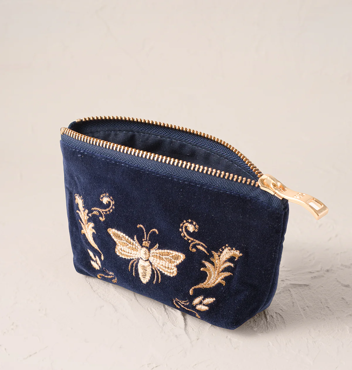 Provencal Bee Coin Purse - Image 3