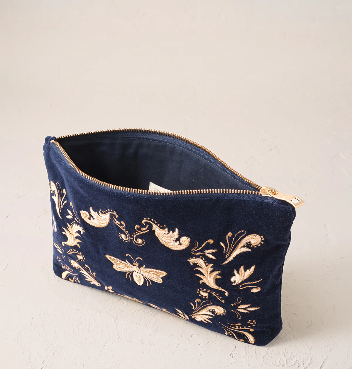 Provencal Bee Everyday Pouch - Image 3