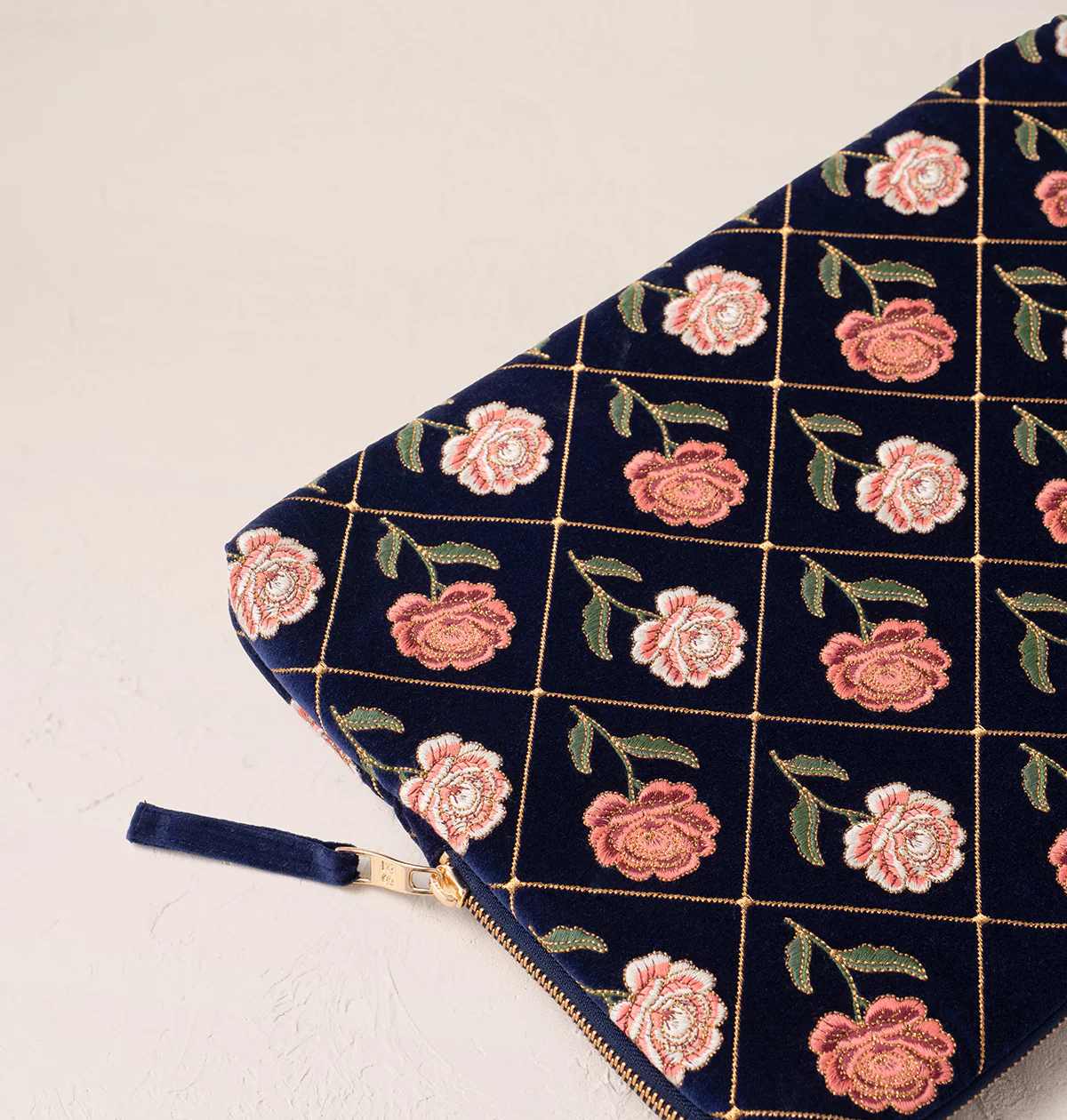Rose Laptop Case Large - Image 2