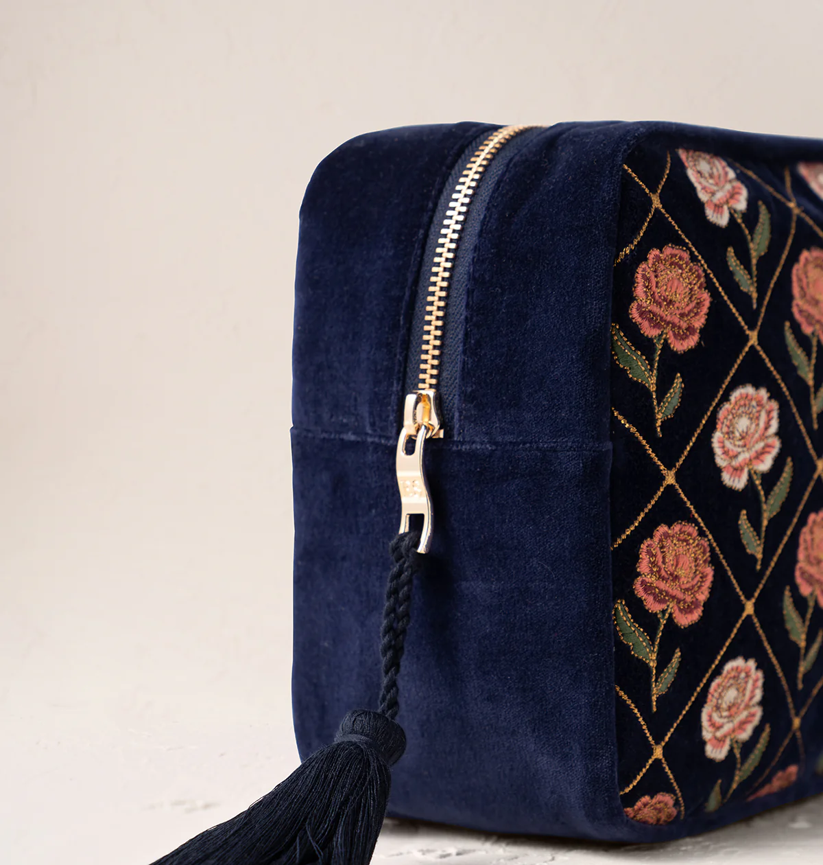 Rose Wash Bag - Image 3
