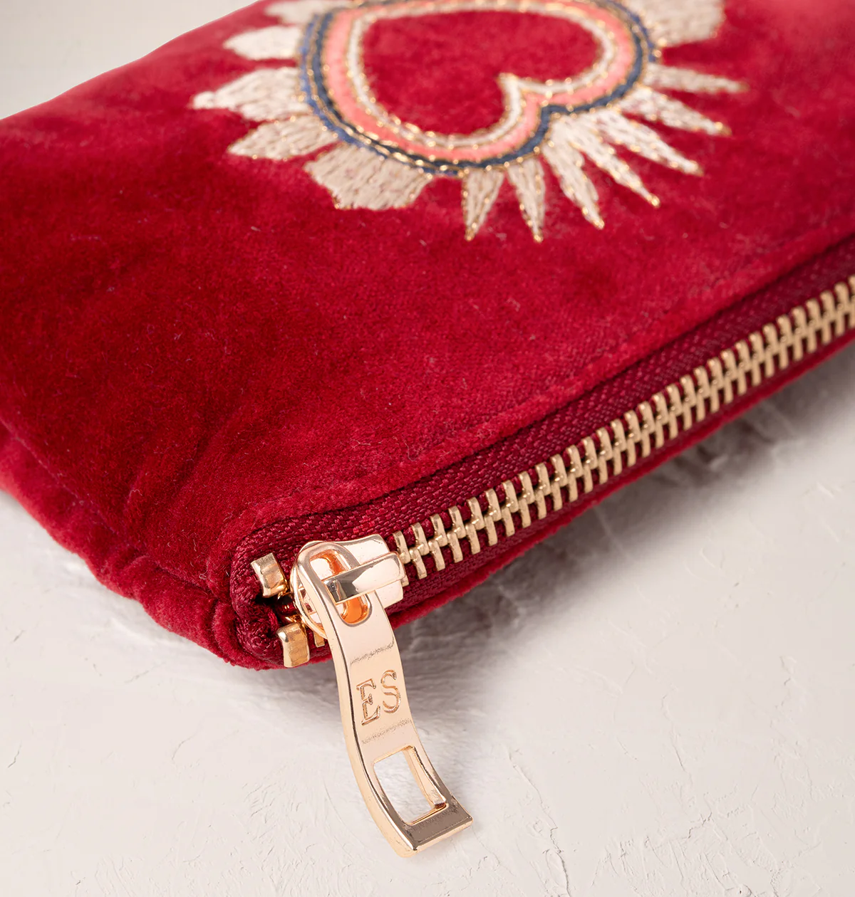 Enchanted Heart Coin Purse - Image 4