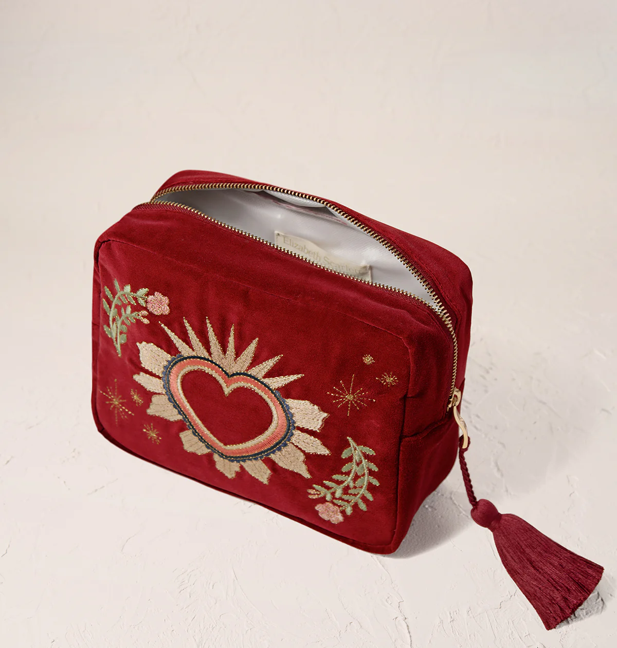 Enchanted Heart Wash Bag - Image 3
