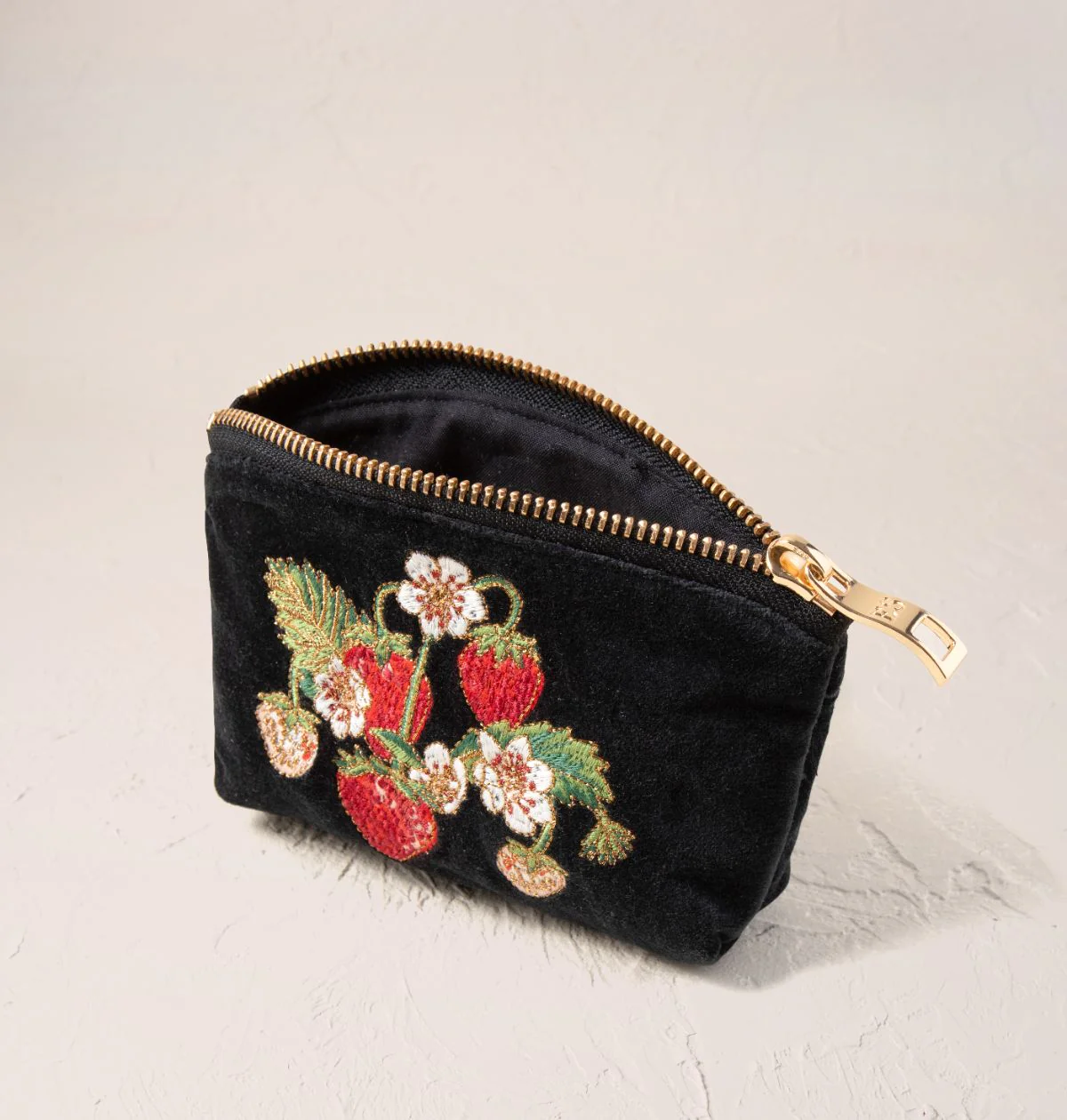 Strawberries Coin Purse - Image 4