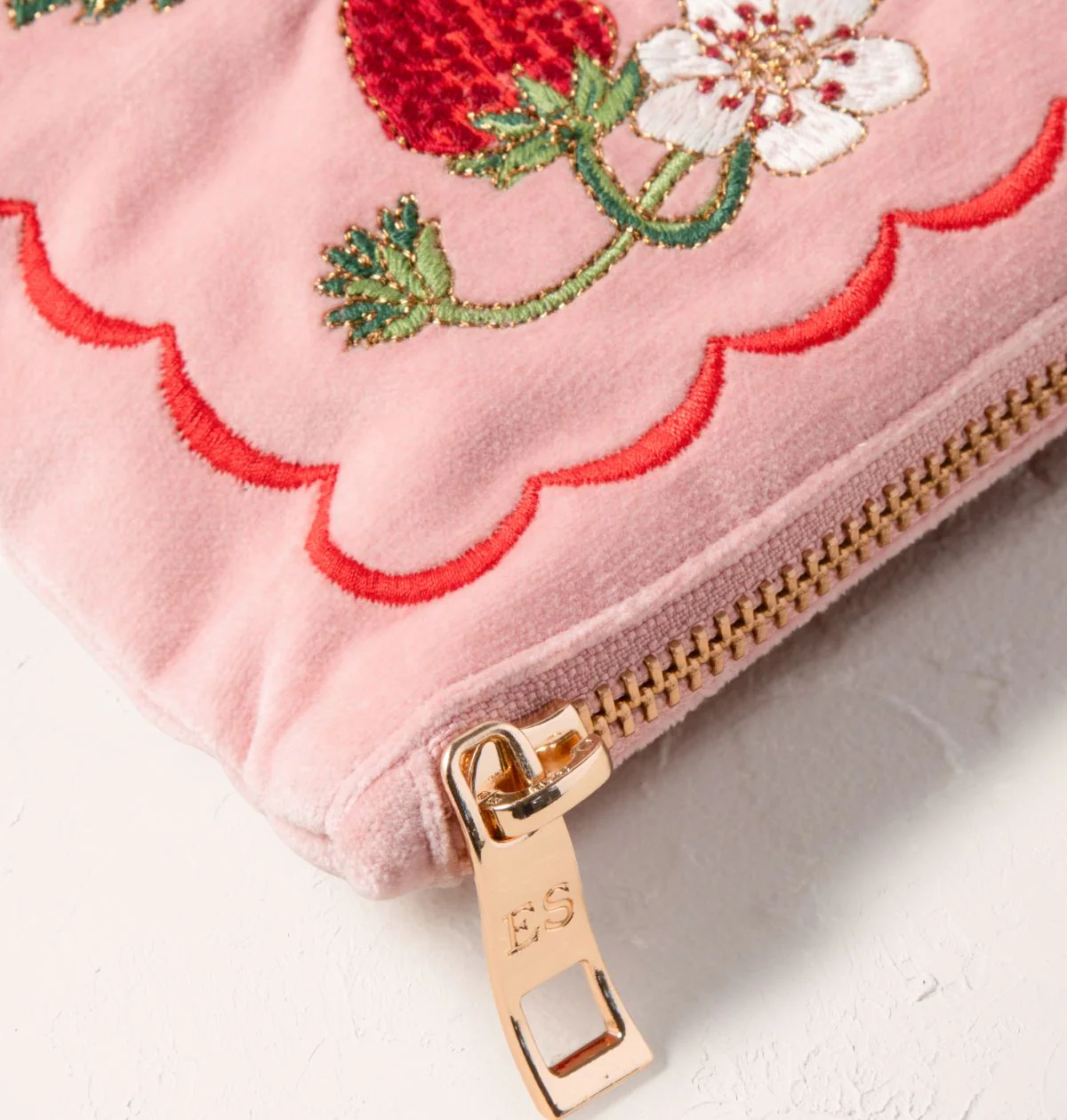 Strawberries Velvet Everyday Pouch - Image 3