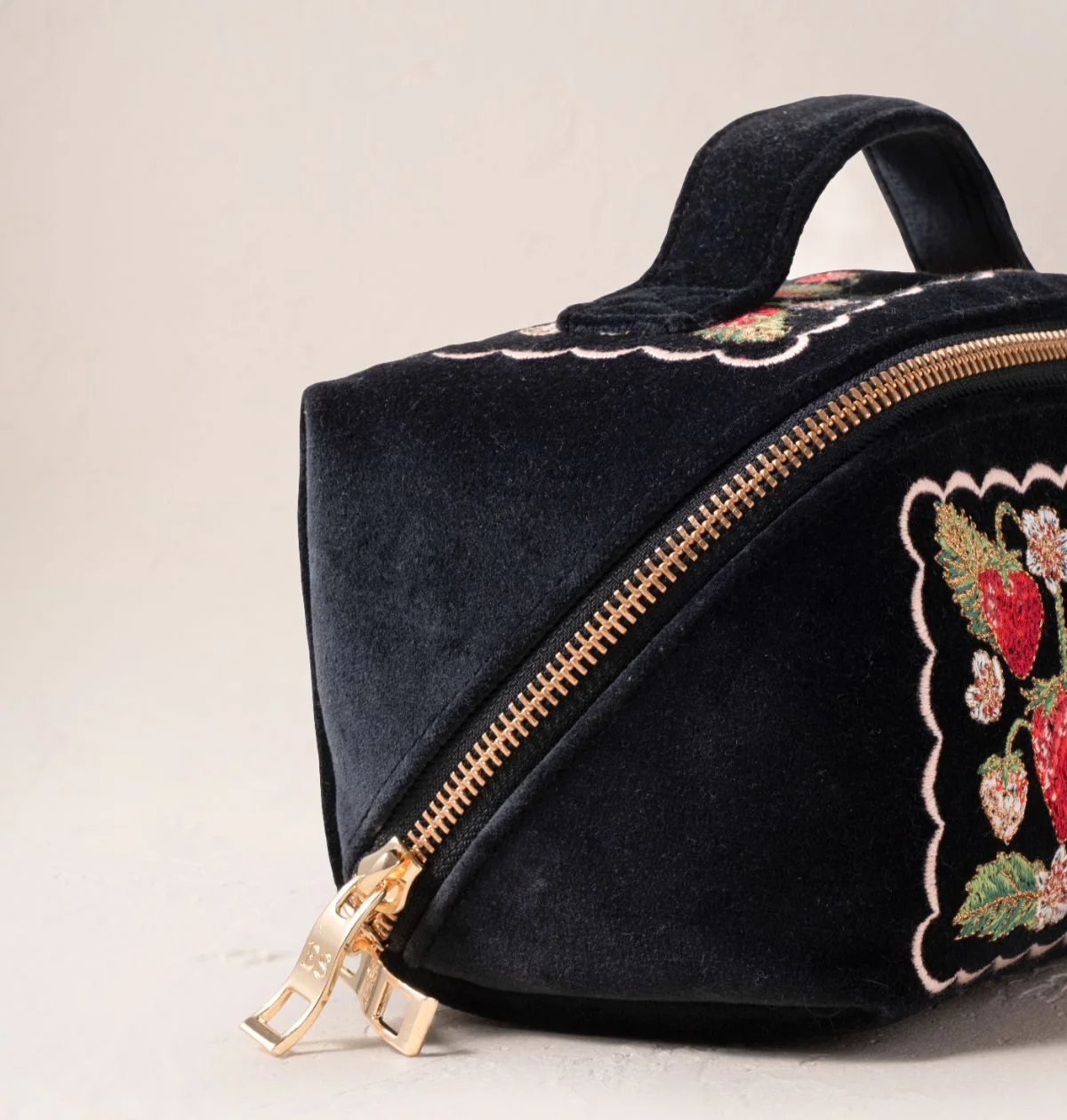 Strawberries Open Flat Makeup Bag - Image 2