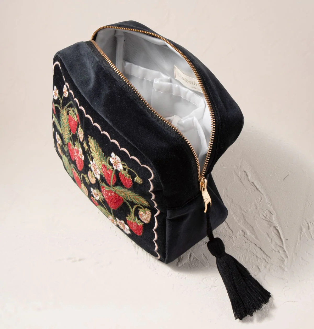 Strawberries Wash Bag - Image 3