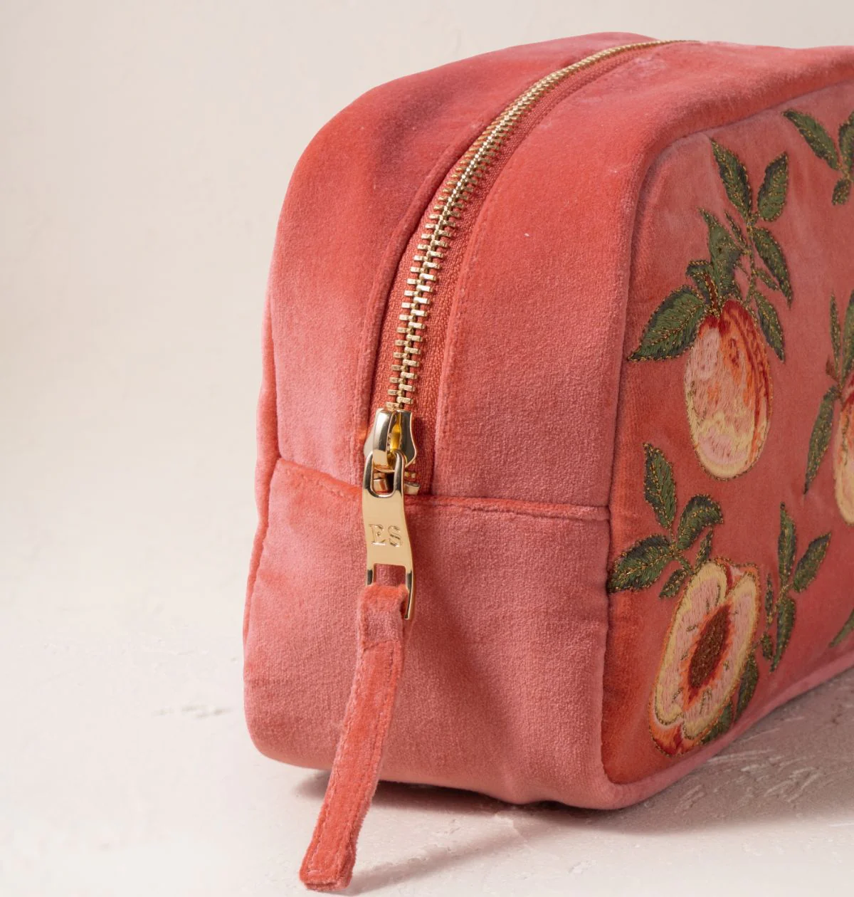 Summer Peach Makeup Bag - Image 2