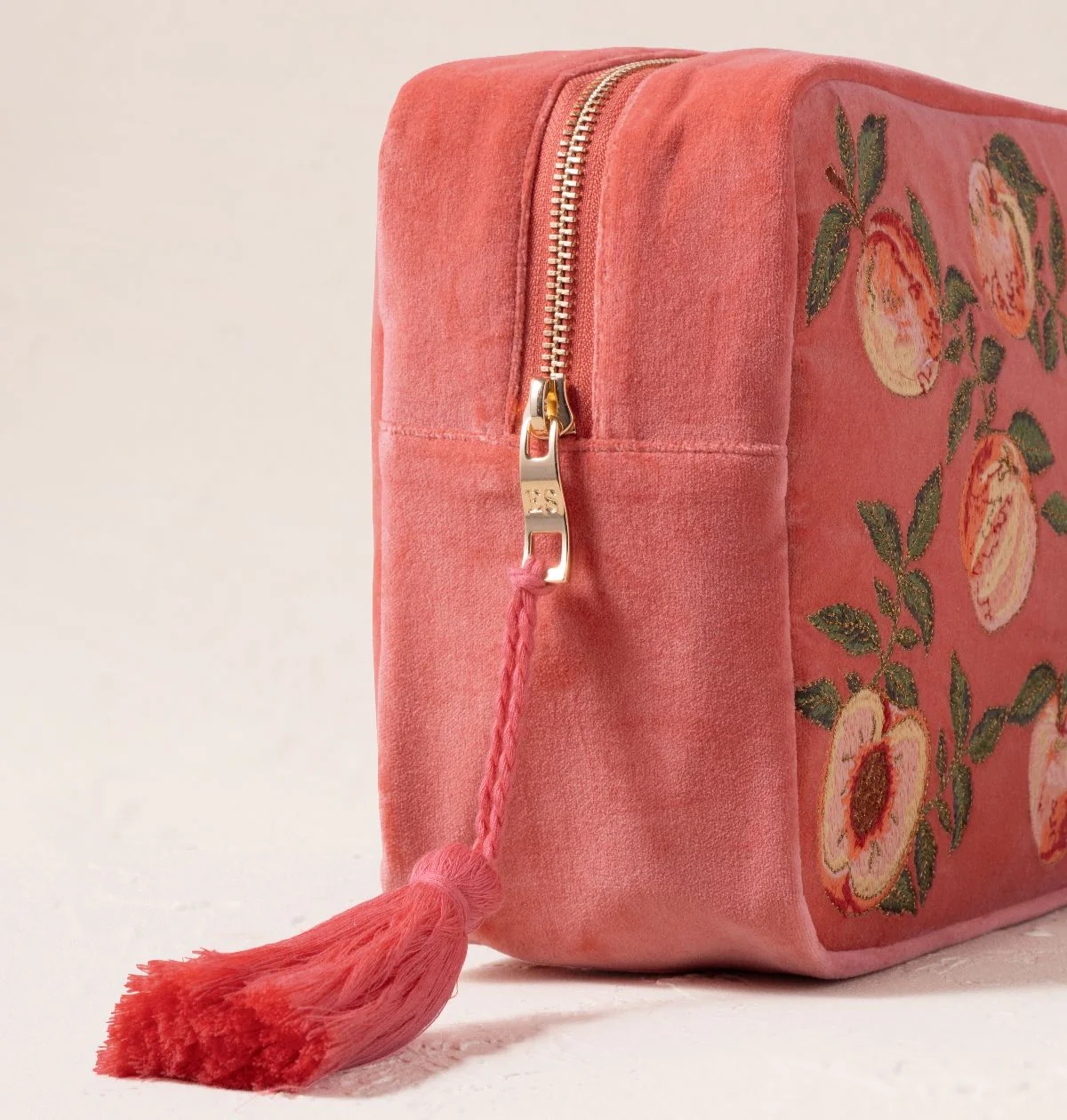Summer Peach Wash Bag - Image 2
