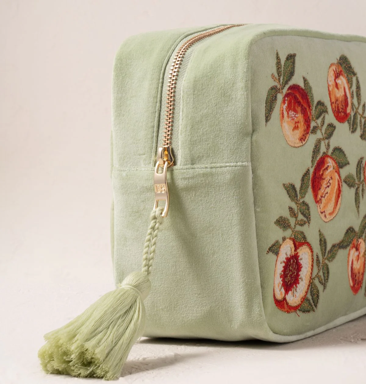 Summer Peach Wash Bag - Image 3