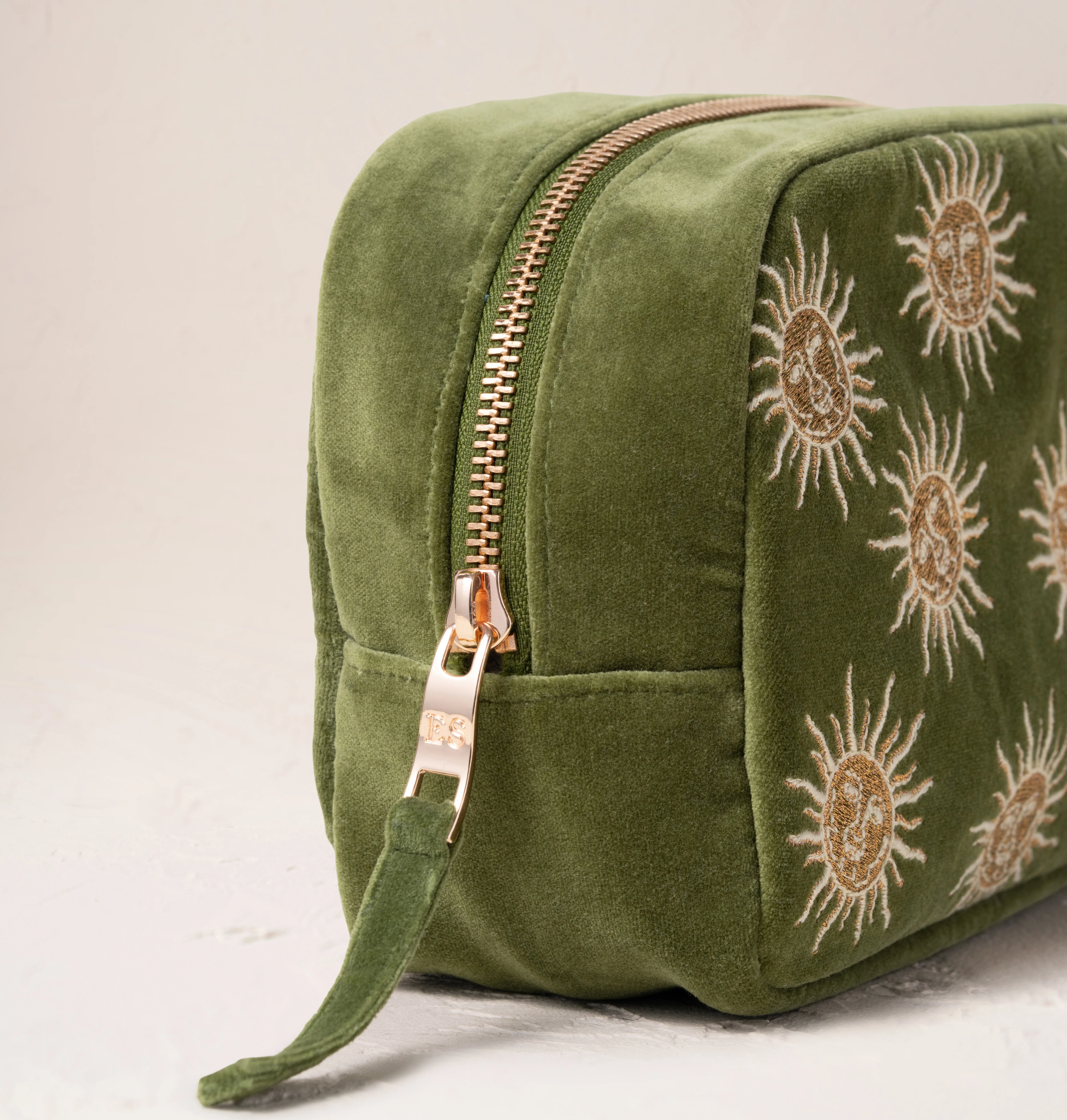 Sun Goddess Makeup Bag - Image 3
