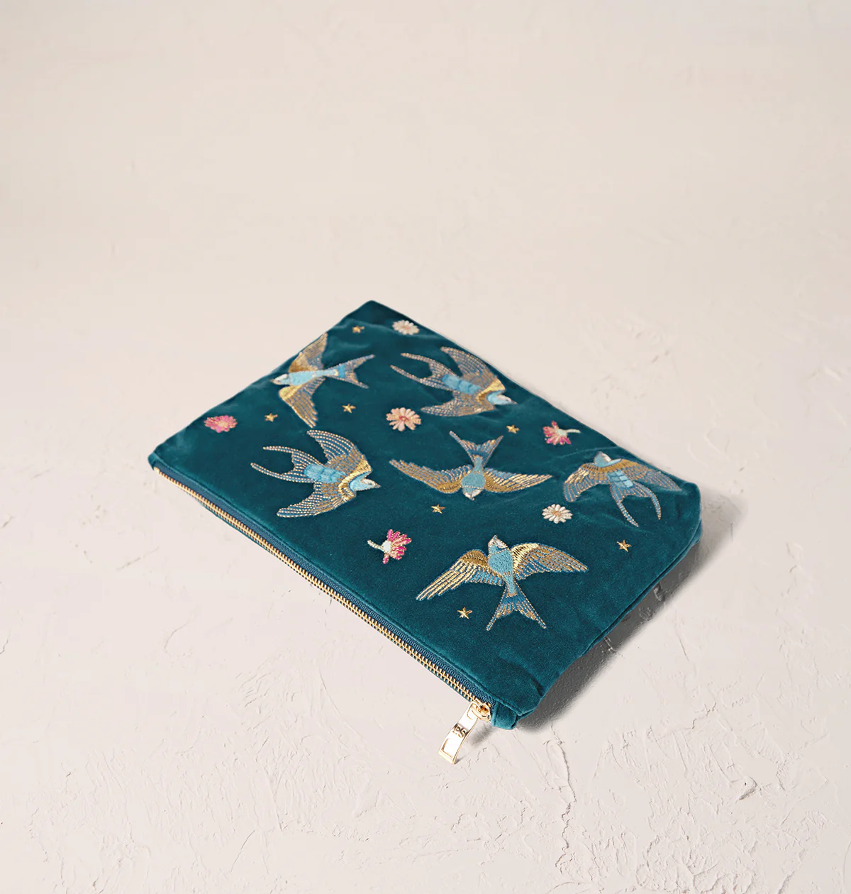 Swallows Everyday Pouch - Image 3