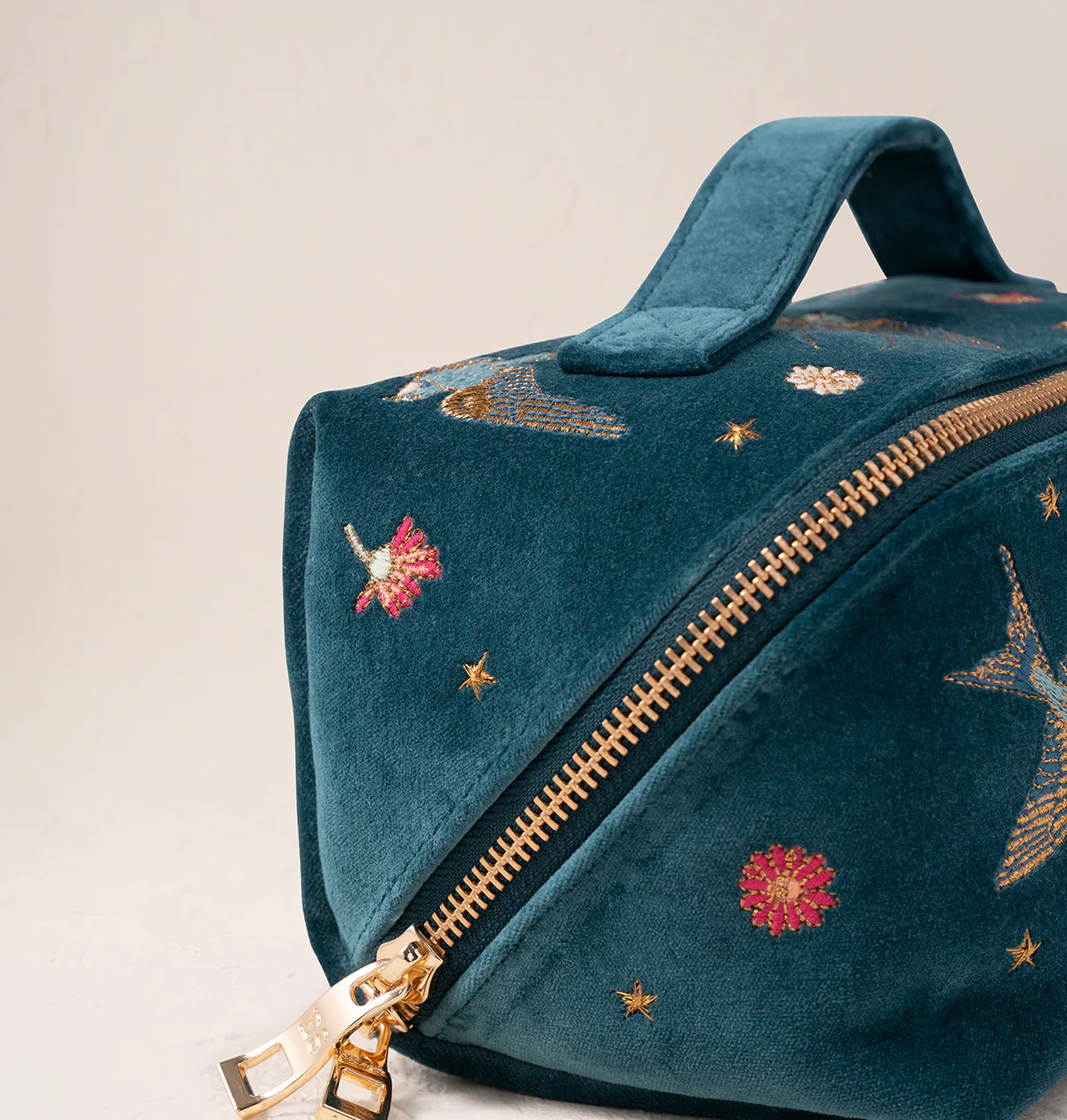 Swallows Open Flat Makeup Bag - Image 3
