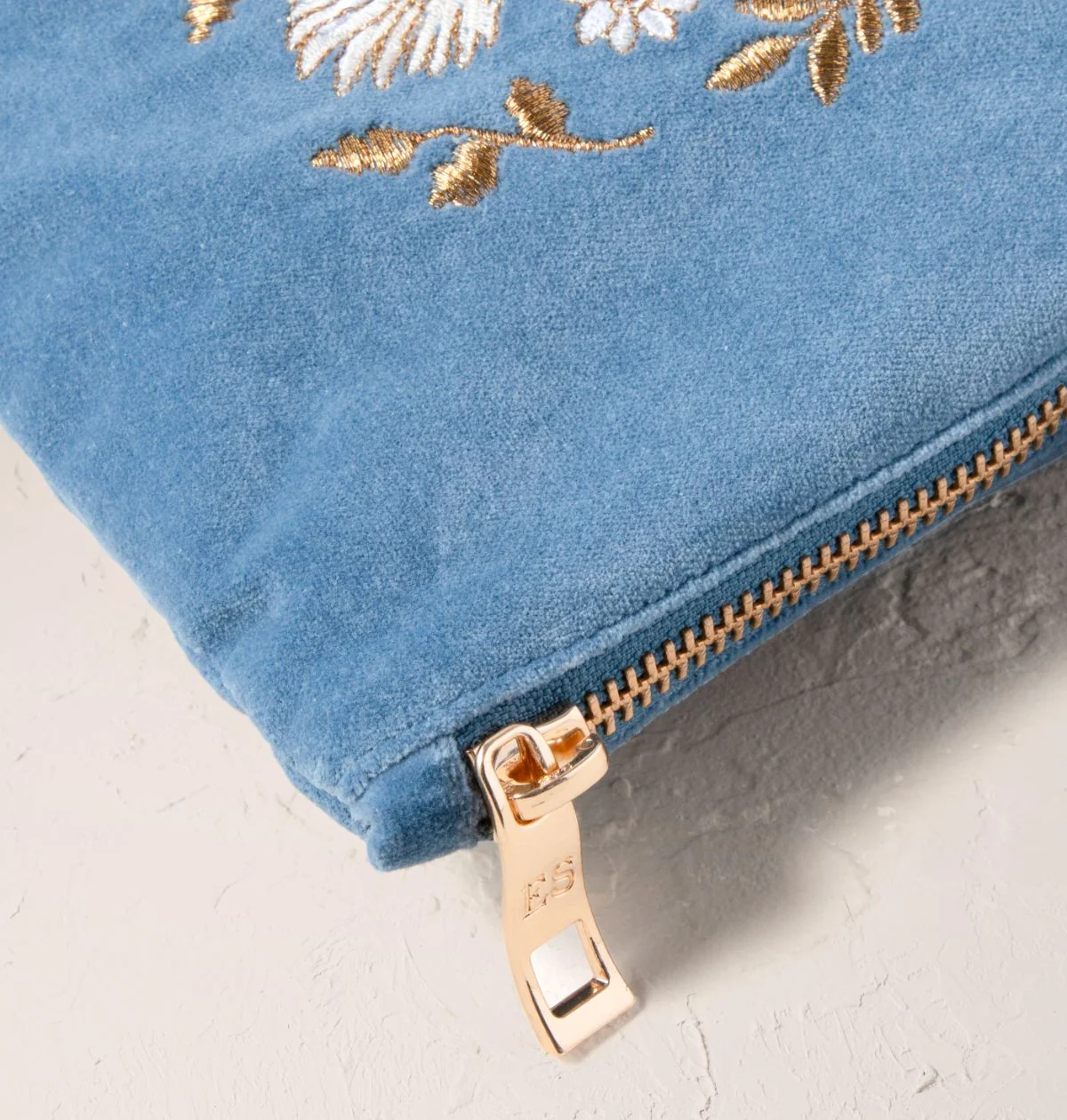 Swan Garden Mini Pouch - Image 3
