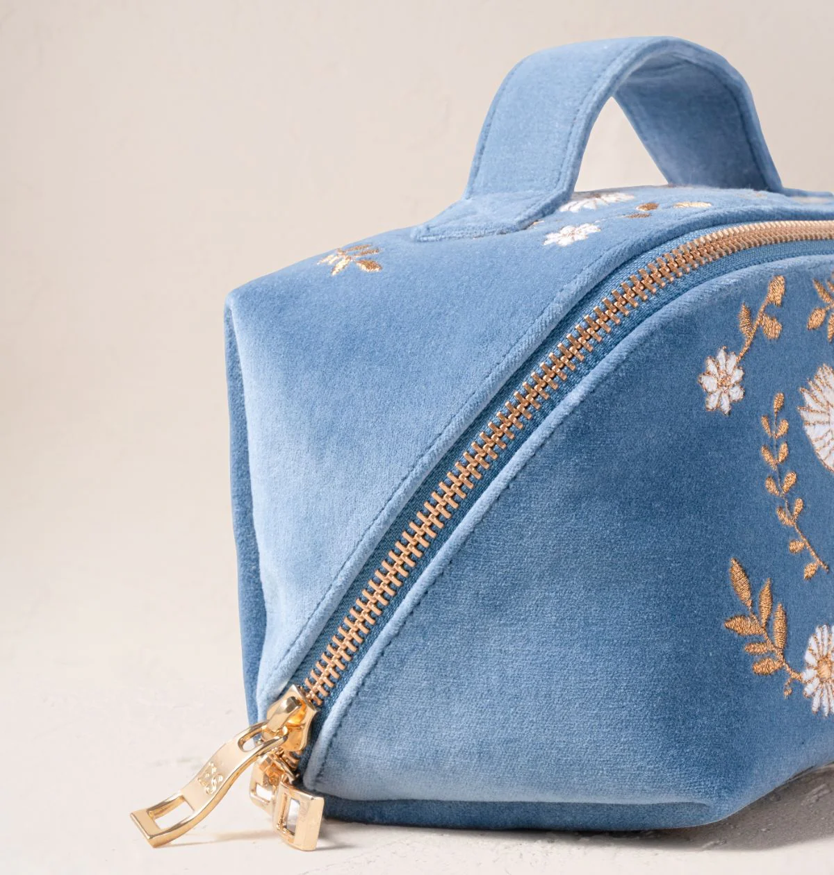 Swan Garden Open Flat Makeup Bag - Image 3