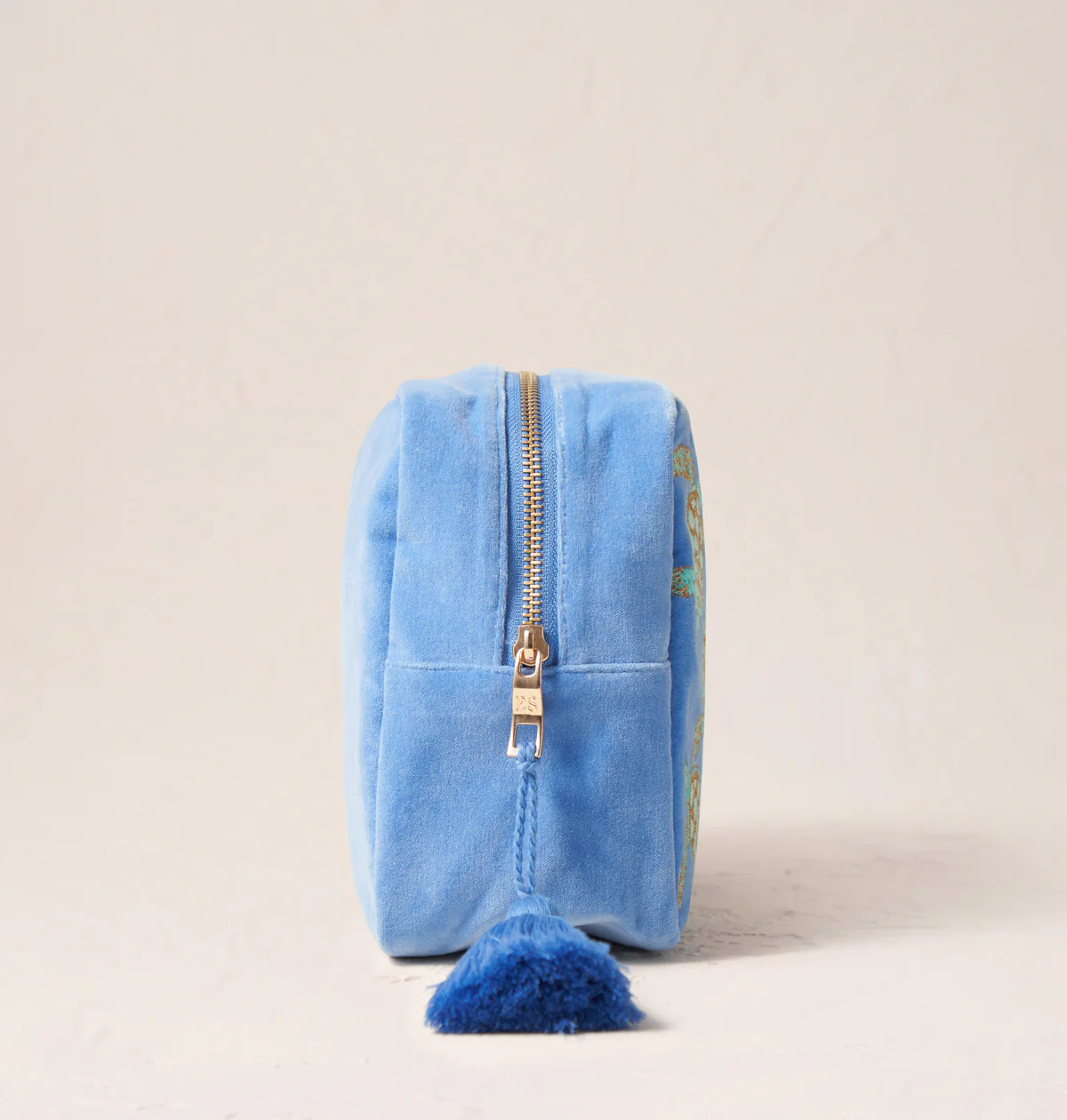 Turtle Conservation Wash Bag - Image 3