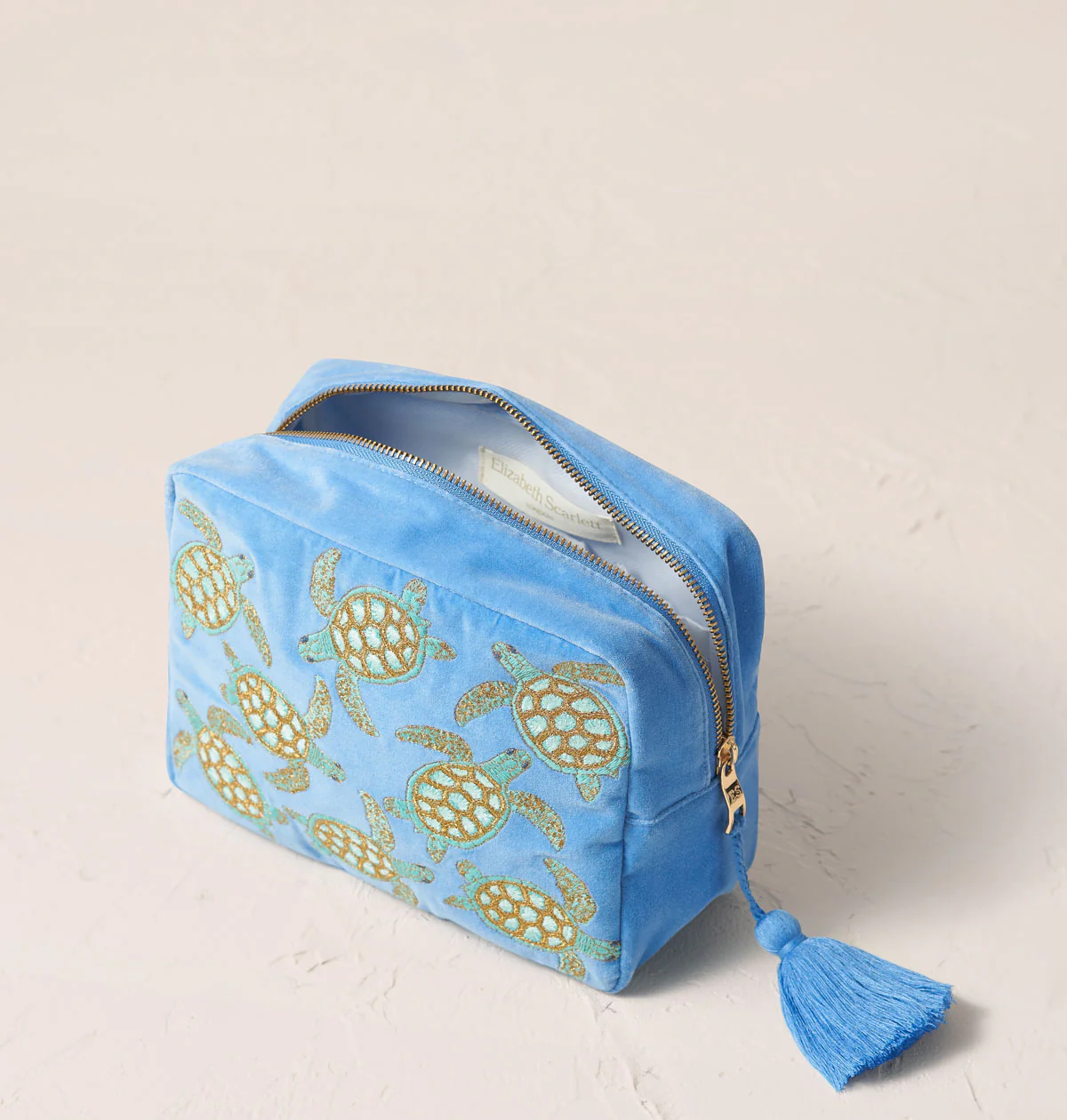 Turtle Conservation Wash Bag - Image 4