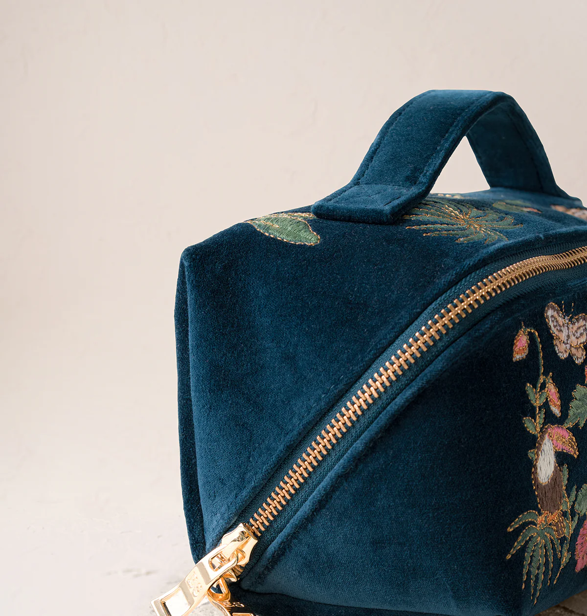 Tropical Rainforest Open Flat Makeup Bag - Image 4