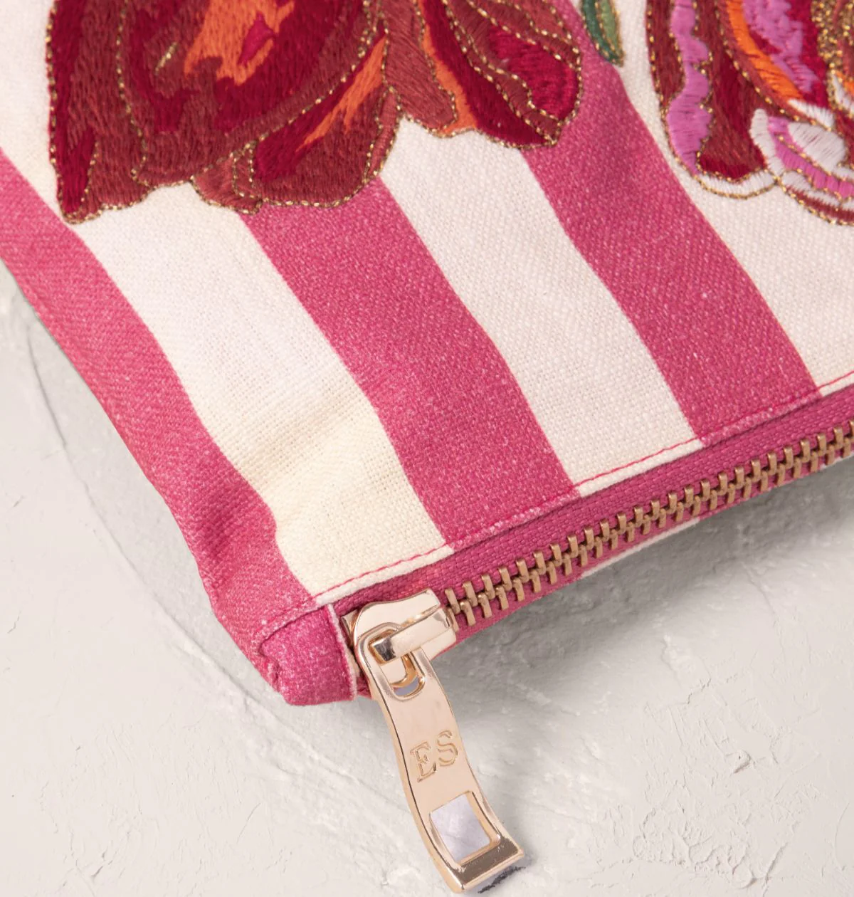 Tulip Stripe Printed Everyday Pouch - Image 4