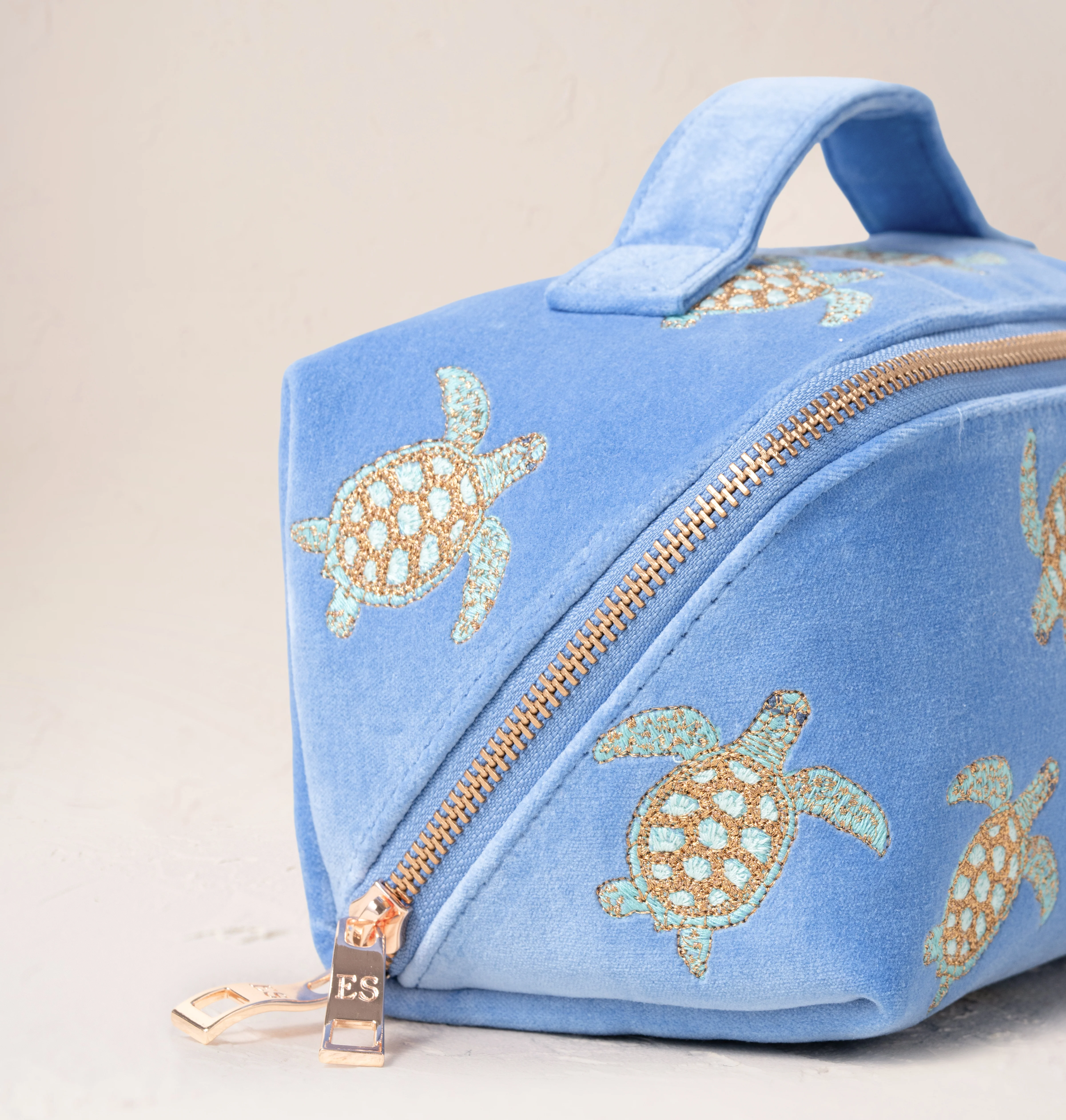 Turtle Conservation Open Flat Makeup Bag - Image 4