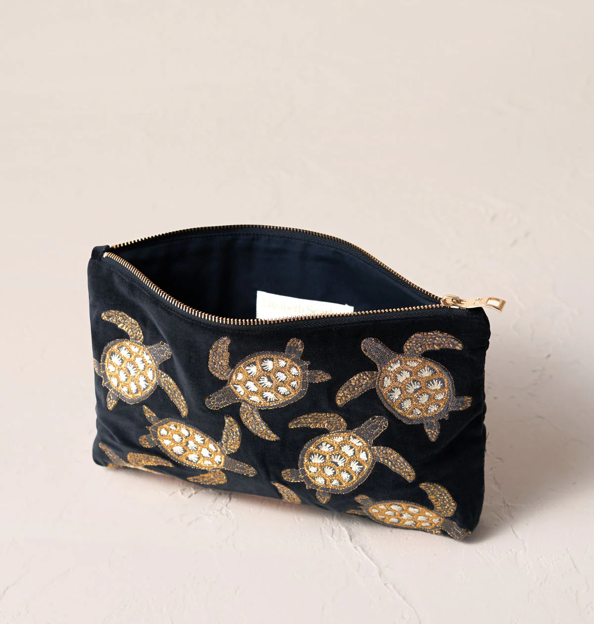 Turtle Conservation Everyday Pouch - Image 4