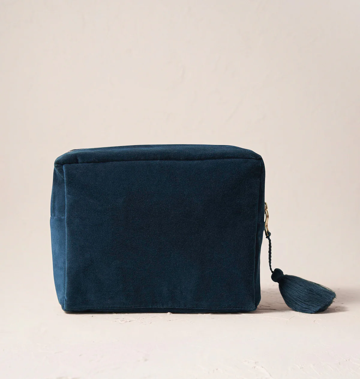 Turtle Conservation Wash Bag - Image 5