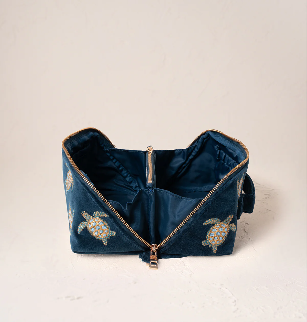 Turtle Conservation Open Flat Makeup Bag - Image 3