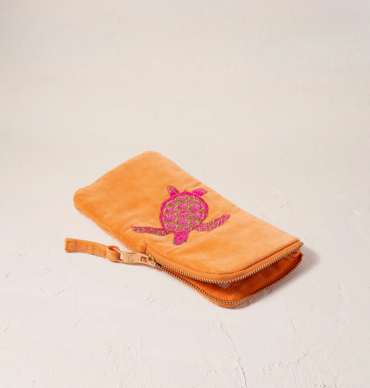 Turtle Conservation Glasses Case - Image 2