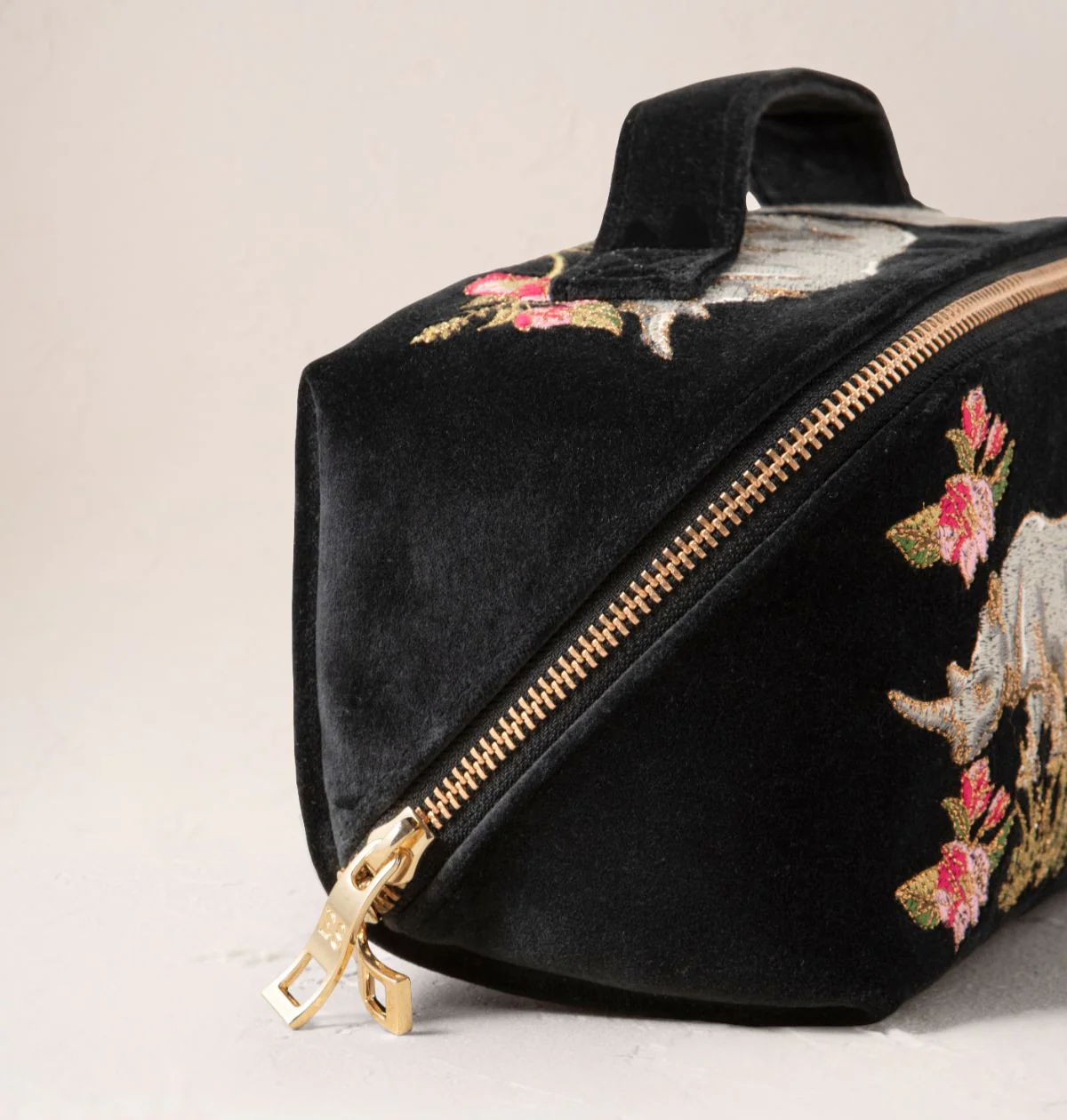 Wild Rhino Open Flat Makeup Bag - Image 2