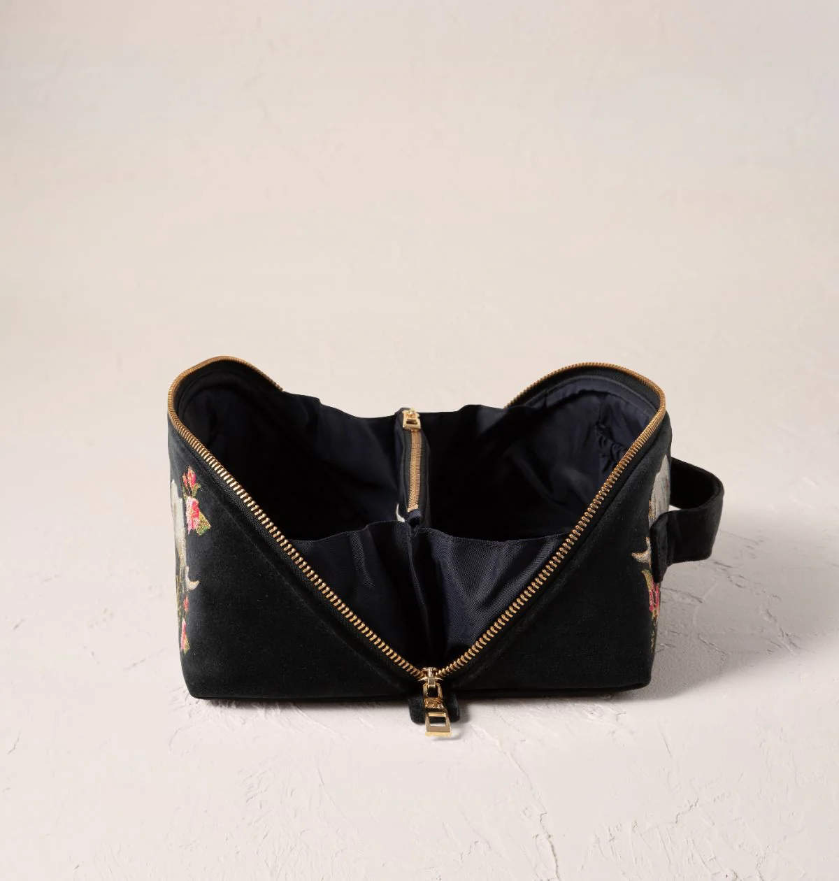 Wild Rhino Open Flat Makeup Bag - Image 3