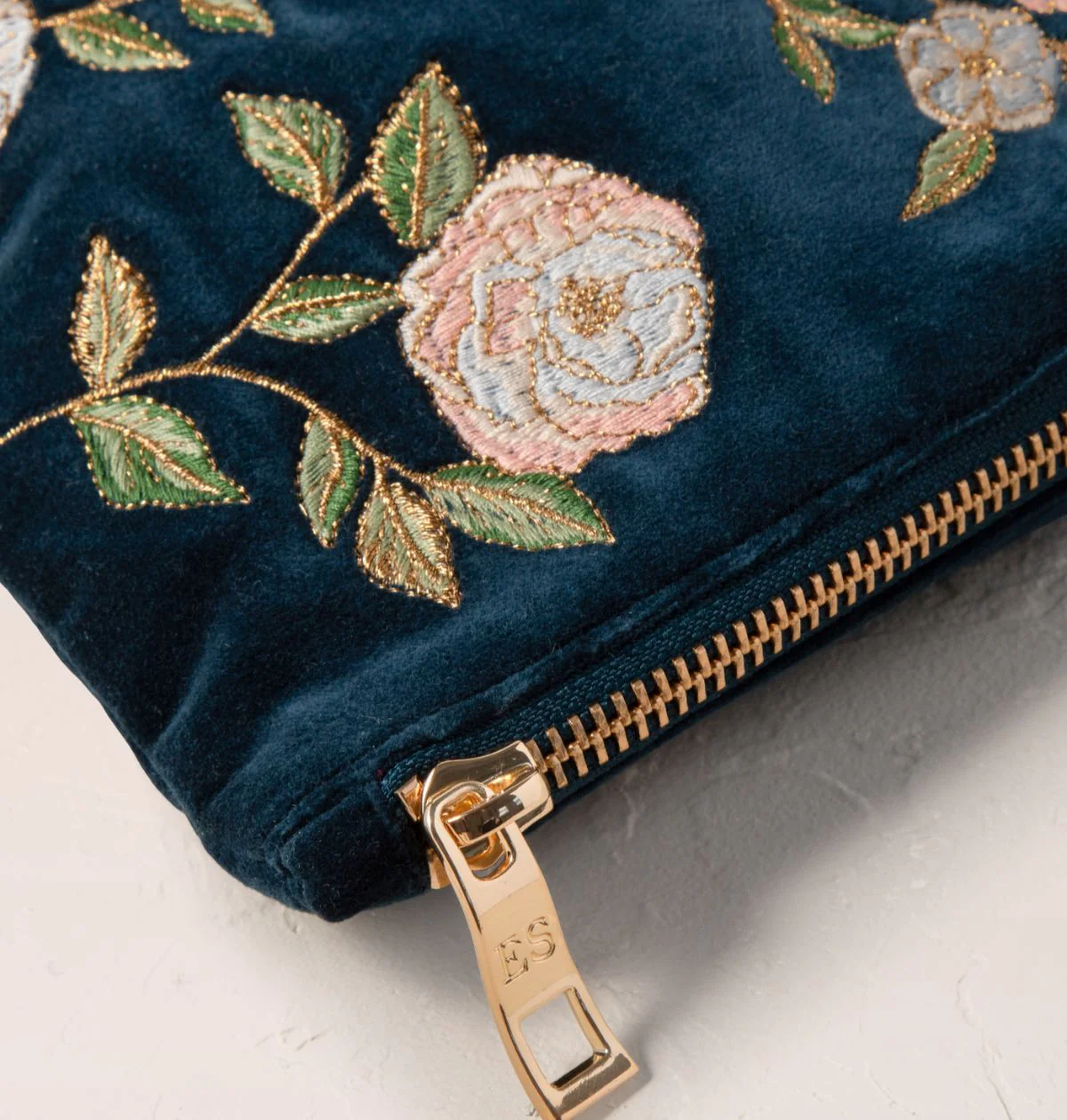 Wild Rose Everyday Pouch - Image 3