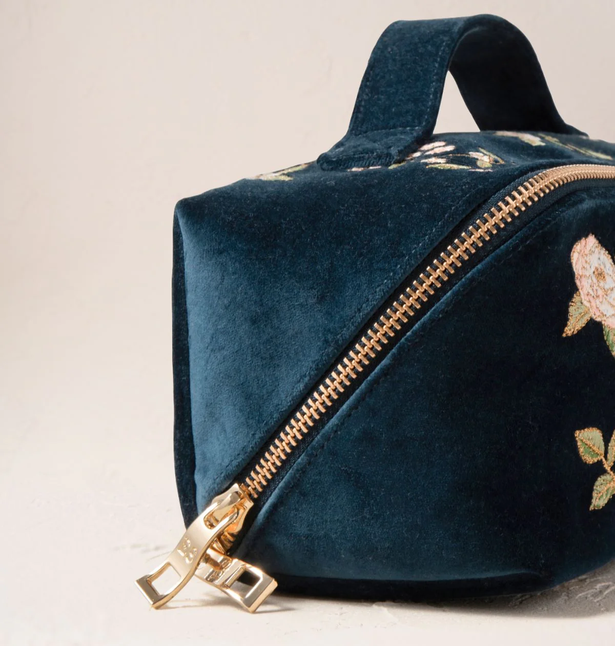 Wild Rose Open Flat Makeup Bag - Image 2