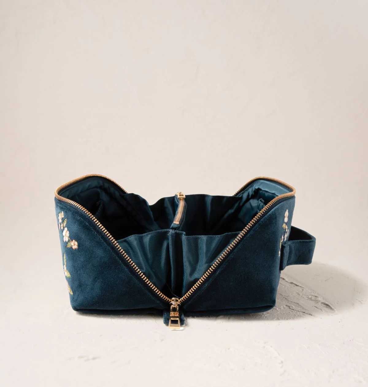 Wild Rose Open Flat Makeup Bag - Image 3