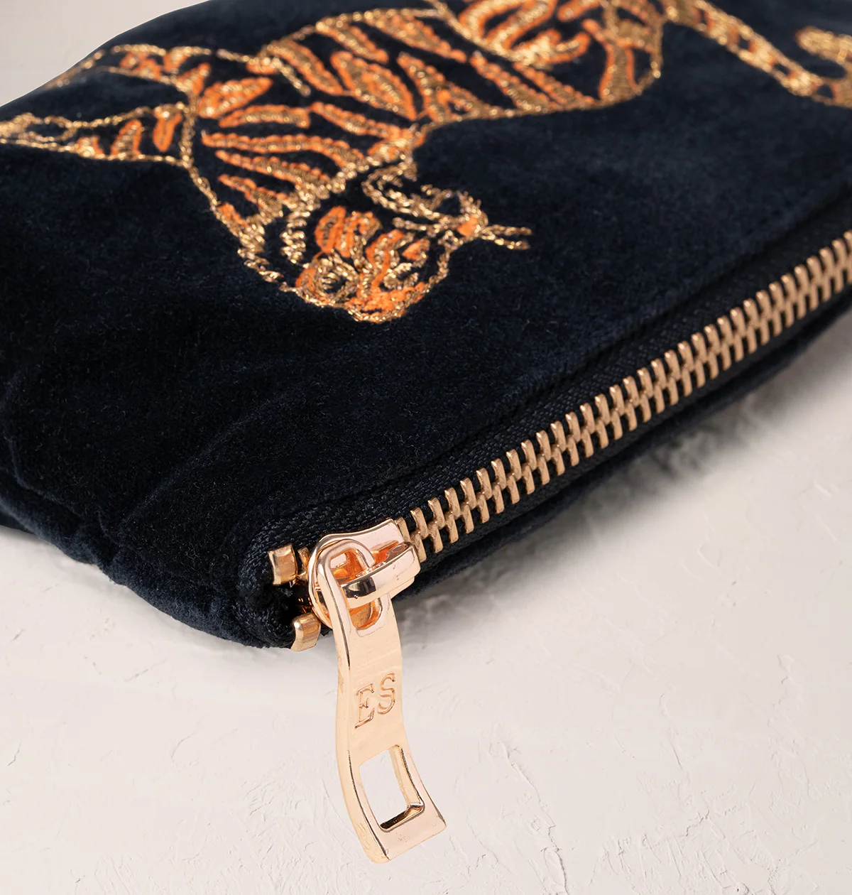 Wild Tiger Coin Purse - Image 4