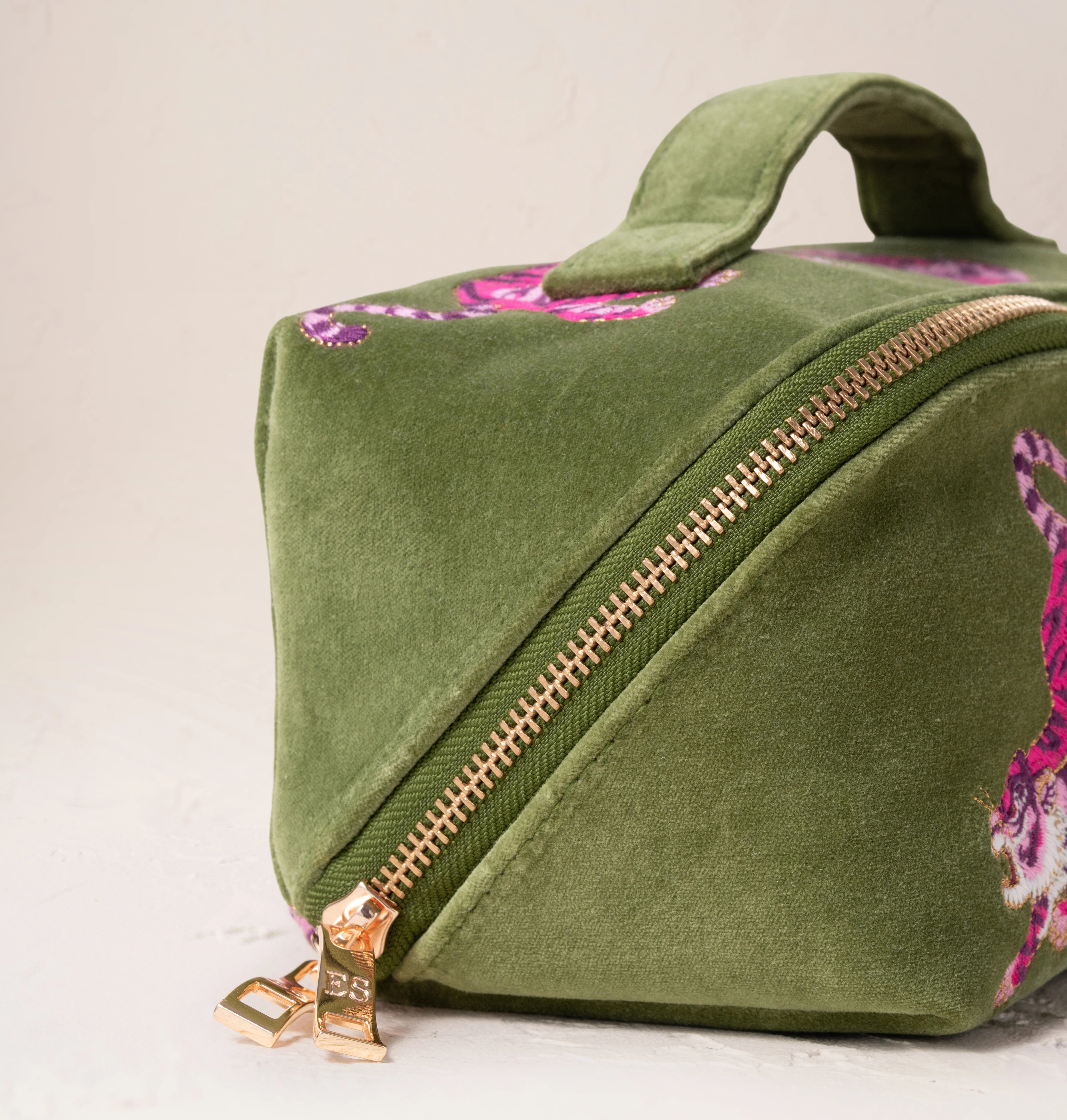 Wild Tiger Open Flat Makeup Bag - Image 4