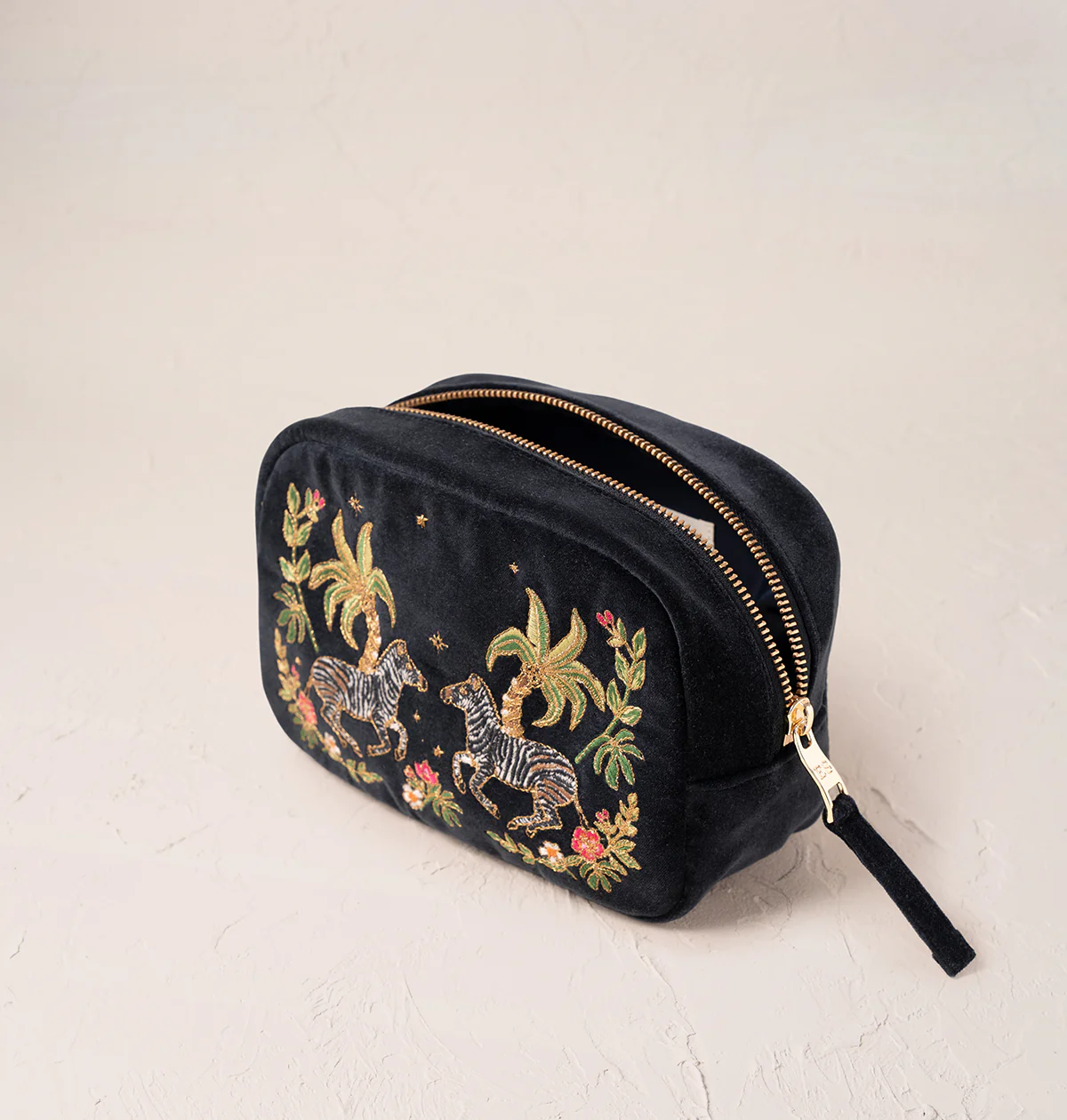 Wild Zebra Palm Makeup Bag - Image 3